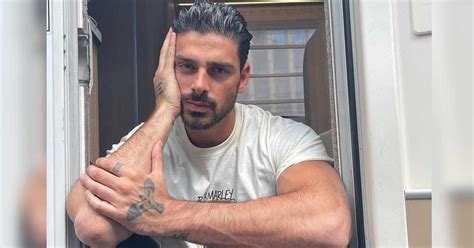 michele morrone  gay|Michele Morrone Reacts To Rumours That He’s Gay: “So Sorry。